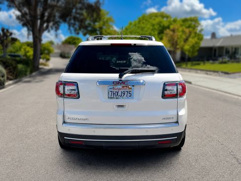 Used 2015 GMC Acadia SLT w/ Open Road Package AWD/4WD image 10