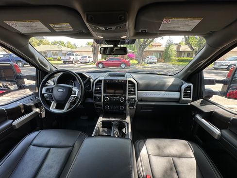 Used 2021 Ford F250 Lariat w/ Tremor Off-Road Package image 6