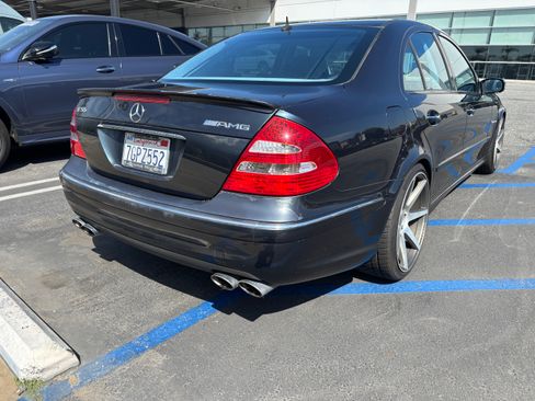 Used 2006 Mercedes-Benz E 55 AMG Sedan image 6