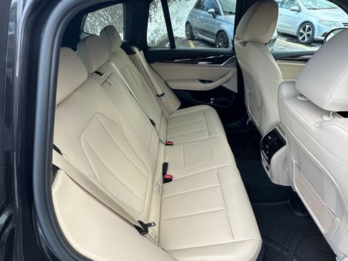 Used 2021 BMW X3 M40i w/ Parking Assistance Package image 16