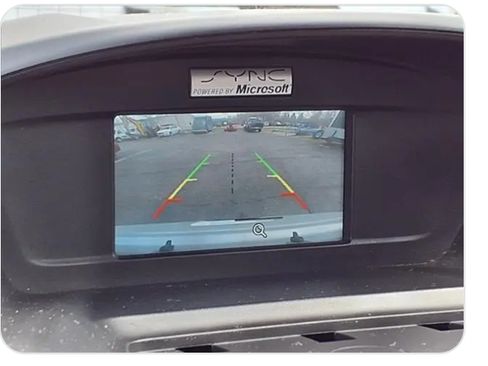 Used 2015 Ford Escape SE w/ Equipment Group 201A image 1