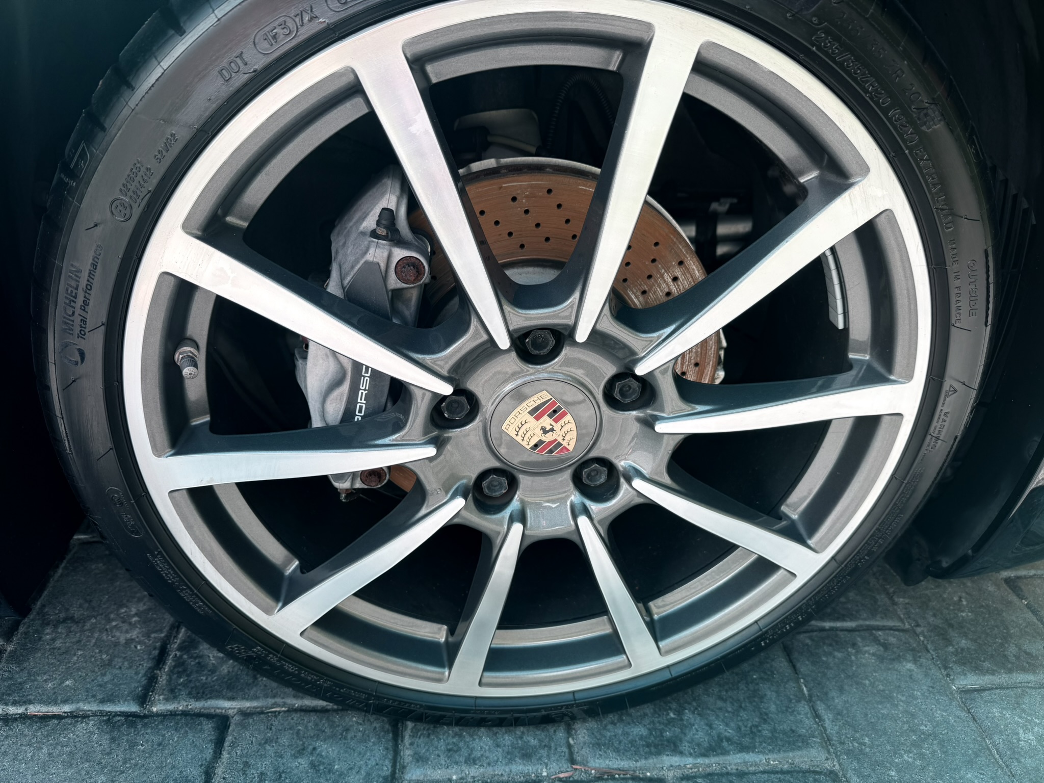 Used 2016 Porsche Cayman RWD image 11