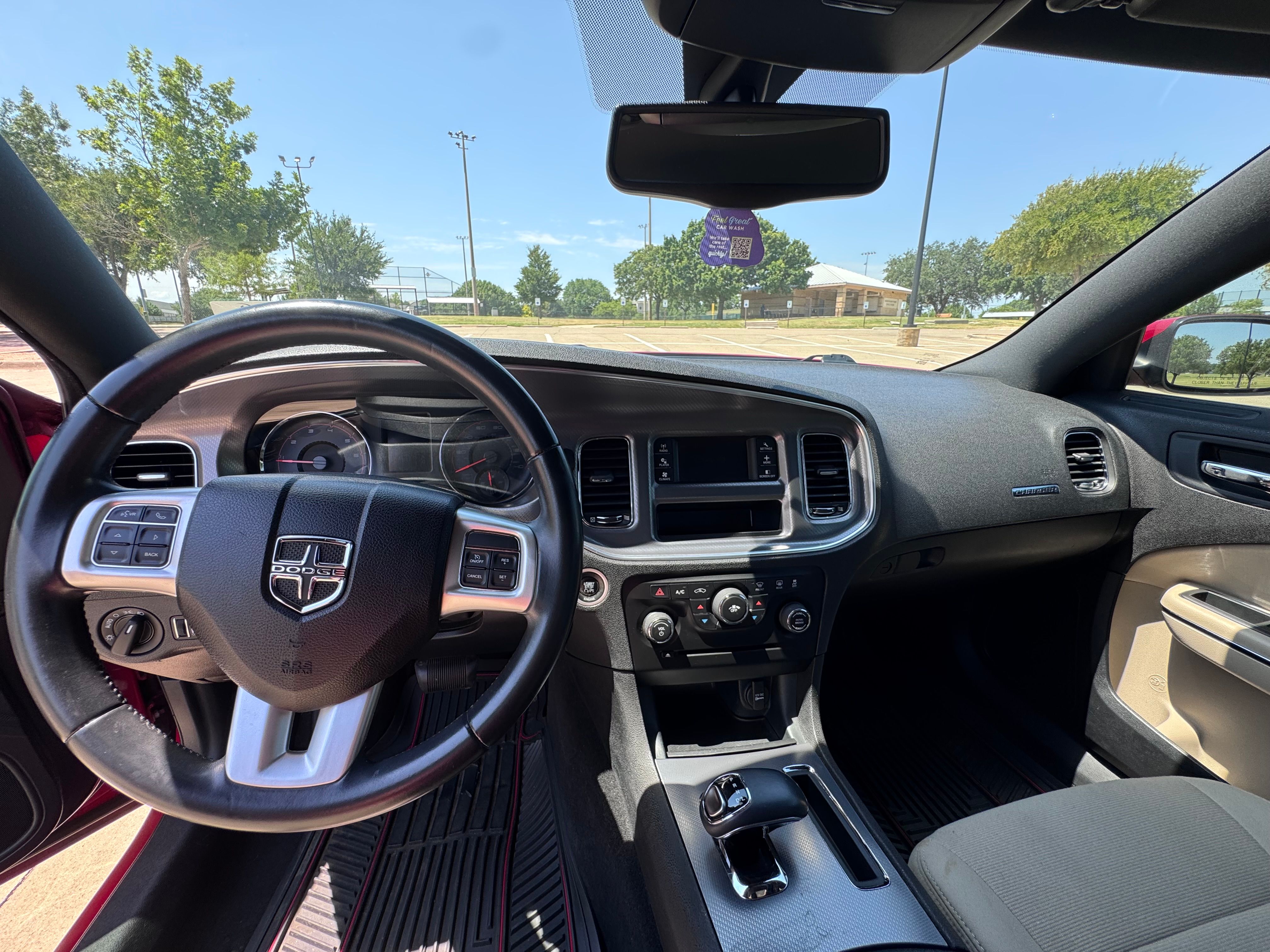 Used 2012 Dodge Charger SE w/ Connectivity Group RWD image 10