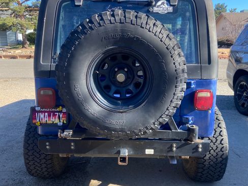 Used 1994 Jeep Wrangler SE image 6