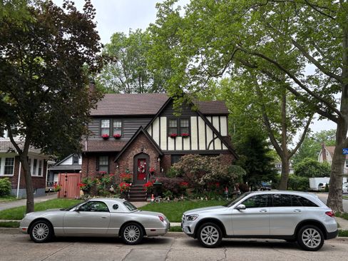 Used 2005 Ford Thunderbird Deluxe image 14