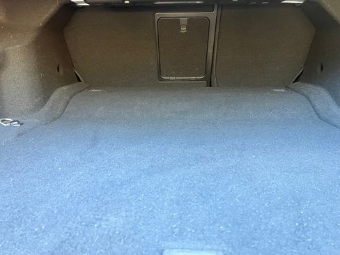 Used 2015 Mercedes-Benz E 350 Sedan image 22