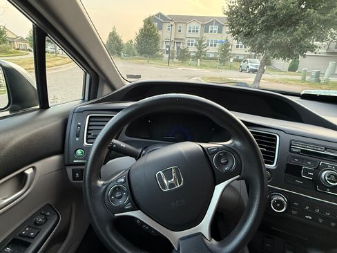Used 2014 Honda Civic LX image 12