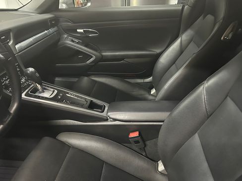 Used 2014 Porsche 911 Carrera image 10