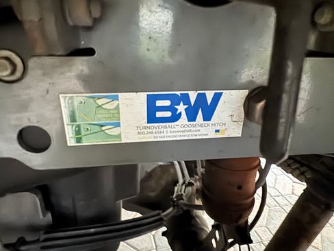 Used 2016 Ford F350 Lariat w/ FX4 4x4 Off Road Package image 4