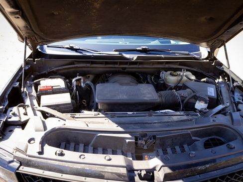 Used 2021 Cadillac Escalade ESV Sport Platinum w/ LPO, ONYX Package image 23