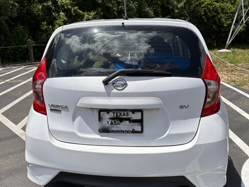 Used 2018 Nissan Versa Note SV FWD image 6