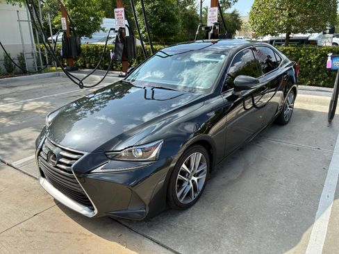 Used 2020 Lexus IS 300 w/ Accessory Package 2 RWD image 10