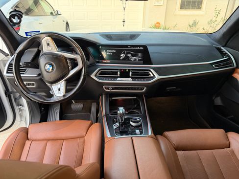 Used 2022 BMW X7 xDrive40i w/ Executive Package AWD/4WD image 13