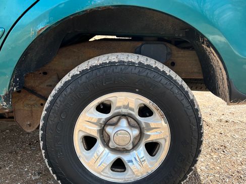 Used 1997 Ford Expedition 4WD image 26