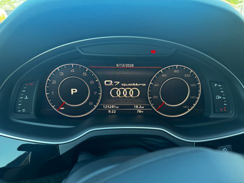 Used 2017 Audi Q7 3.0T Premium Plus w/ Premium Plus Package AWD/4WD image 15