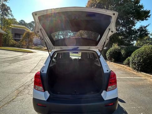 Used 2015 Chevrolet Trax LS image 10