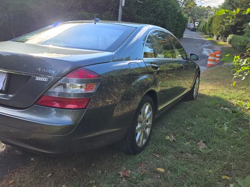 Used 2007 Mercedes-Benz S 550 4MATIC image 9