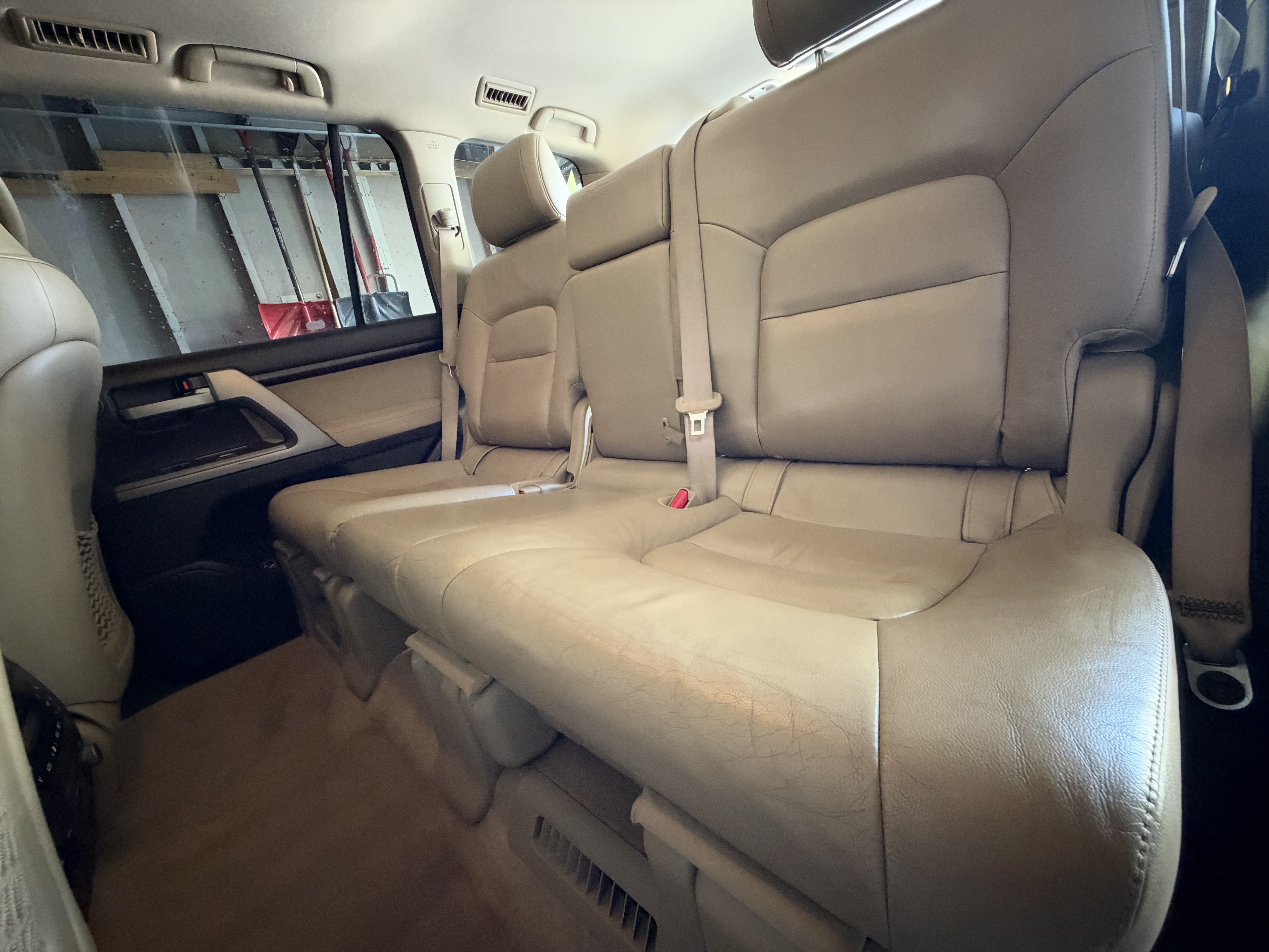 Used 2011 Toyota Land Cruiser w/ Upgrade Pkg AWD/4WD image 15