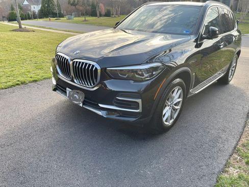 Used 2023 BMW X5 xDrive40i w/ Luxury Seating Package image 4
