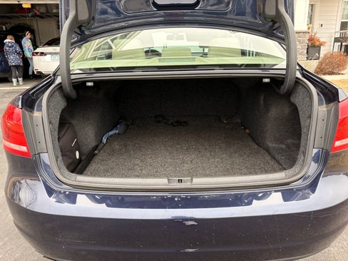 Used 2015 Volkswagen Passat 1.8T Limited Edition image 20