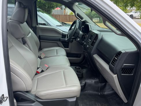 Used 2018 Ford F150 XL w/ Equipment Group 101A Mid RWD image 11