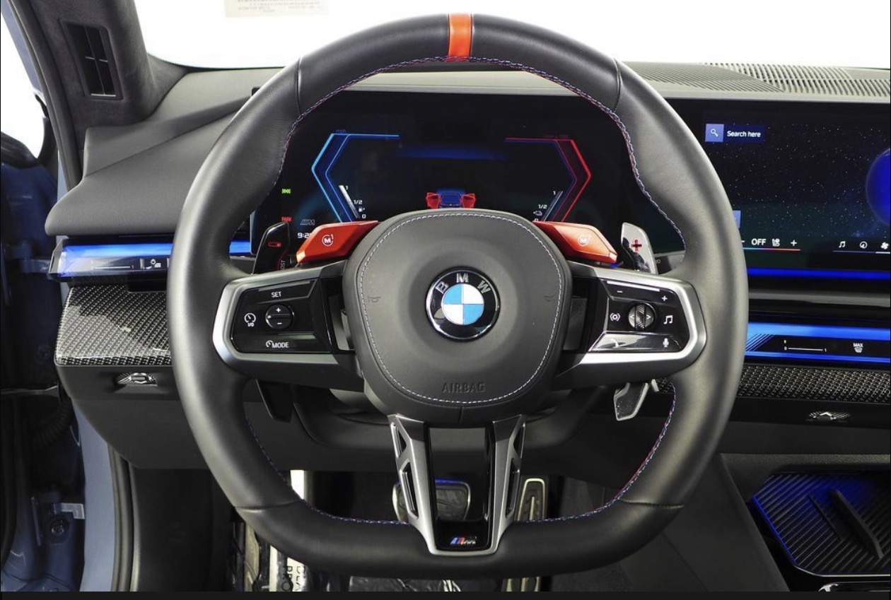 Used 2025 BMW M5 w/ M Driver's Package AWD/4WD image 11