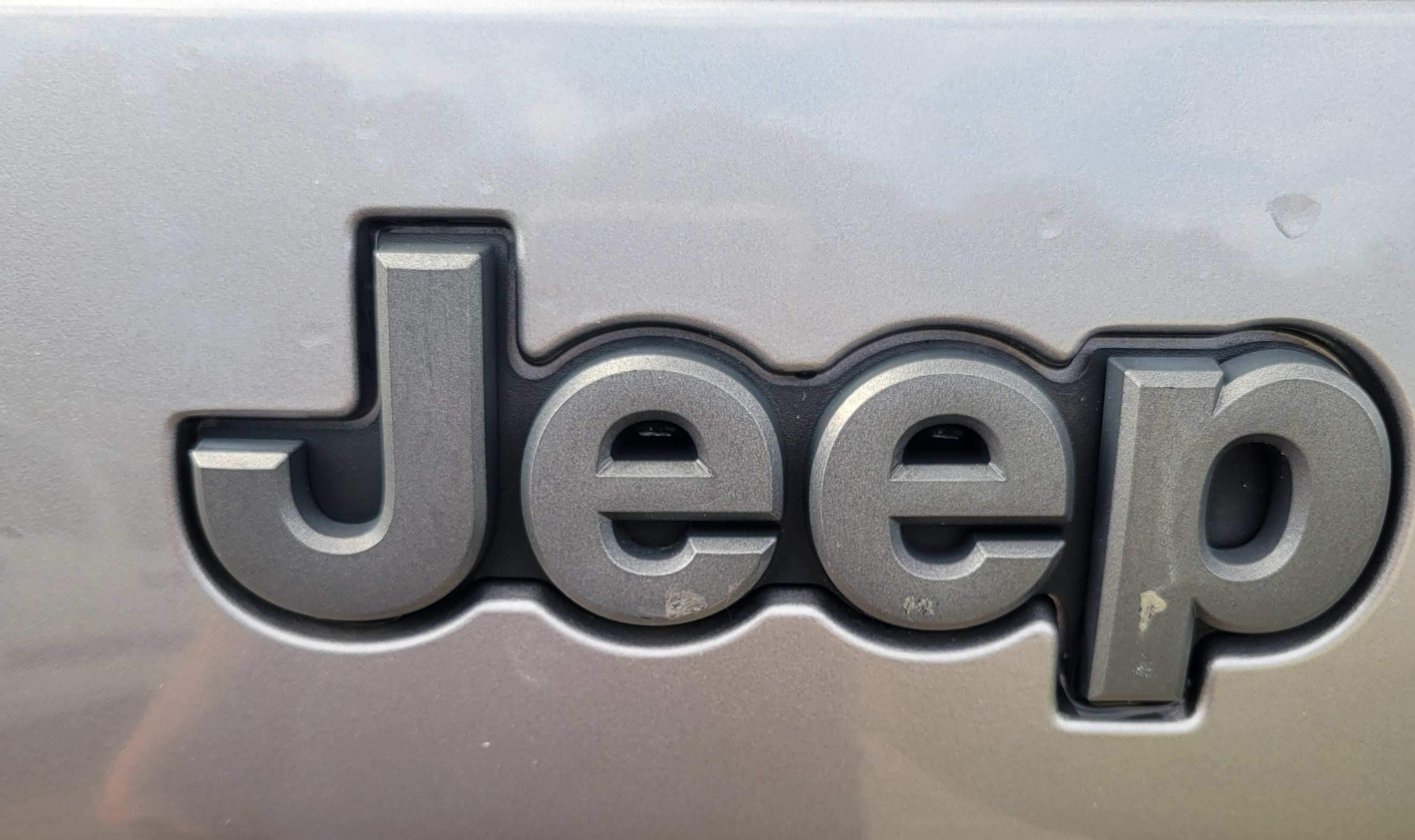 Used 2019 Jeep Cherokee Trailhawk AWD/4WD image 22