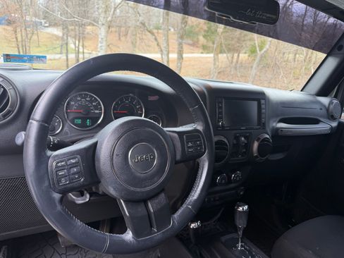 Used 2016 Jeep Wrangler Unlimited Sport w/ Quick Order Package 24S image 8