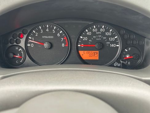 Used 2021 Nissan Frontier SV w/ Midnight Edition Floor Mats image 16