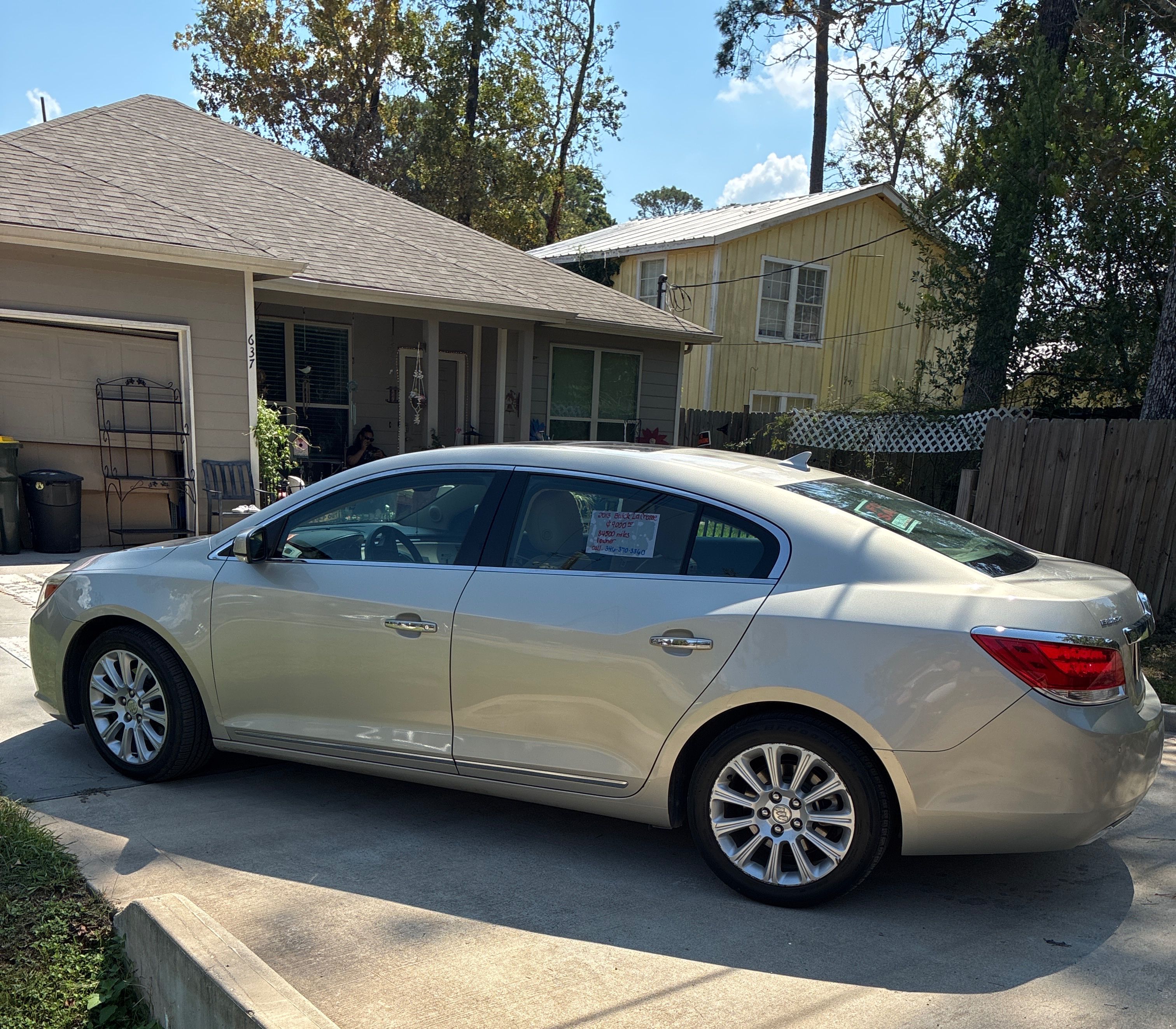 Used 2013 Buick LaCrosse Premium w/ Driver Confidence Package FWD image 4
