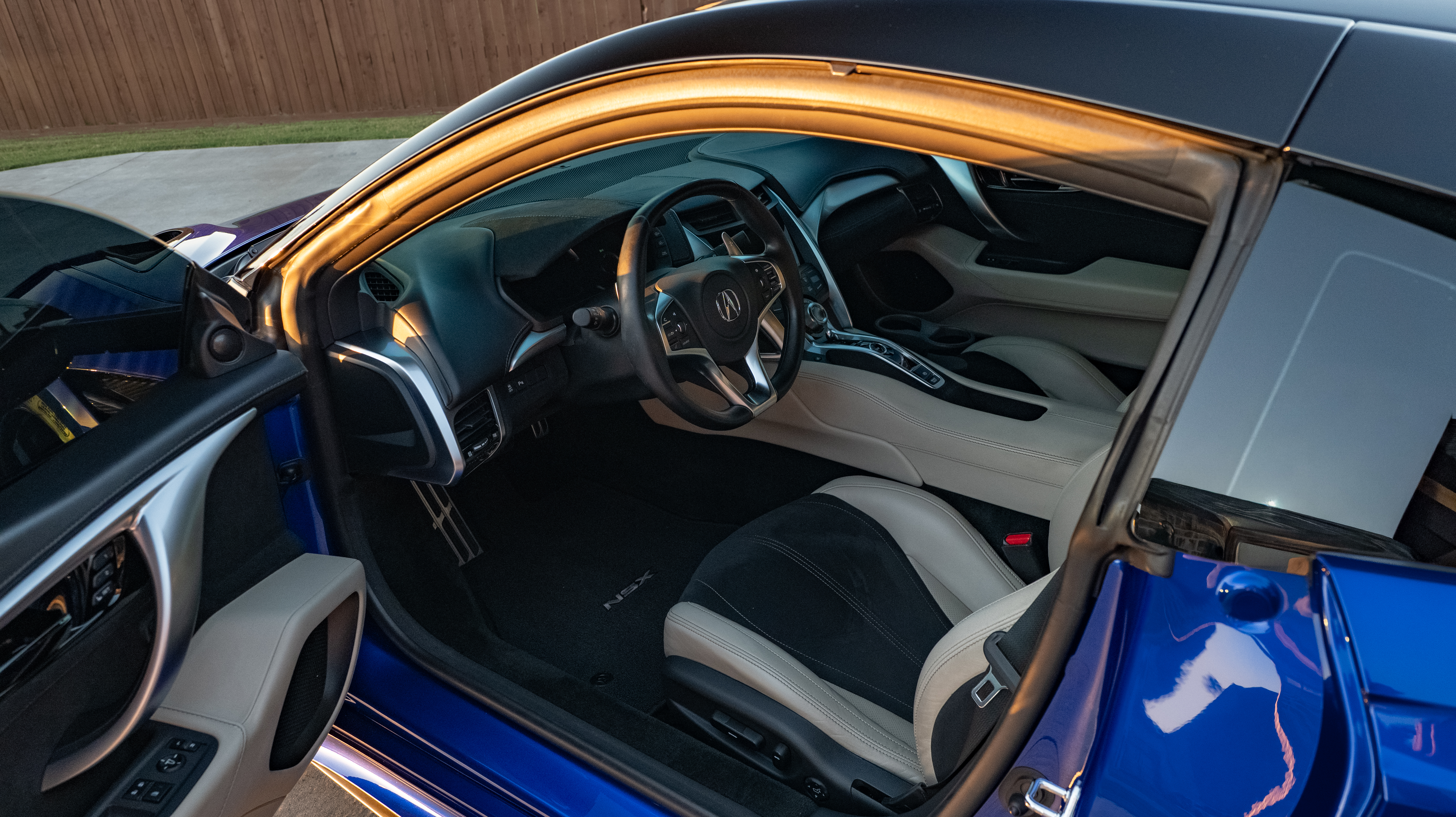 Used 2019 Acura NSX AWD/4WD image 27