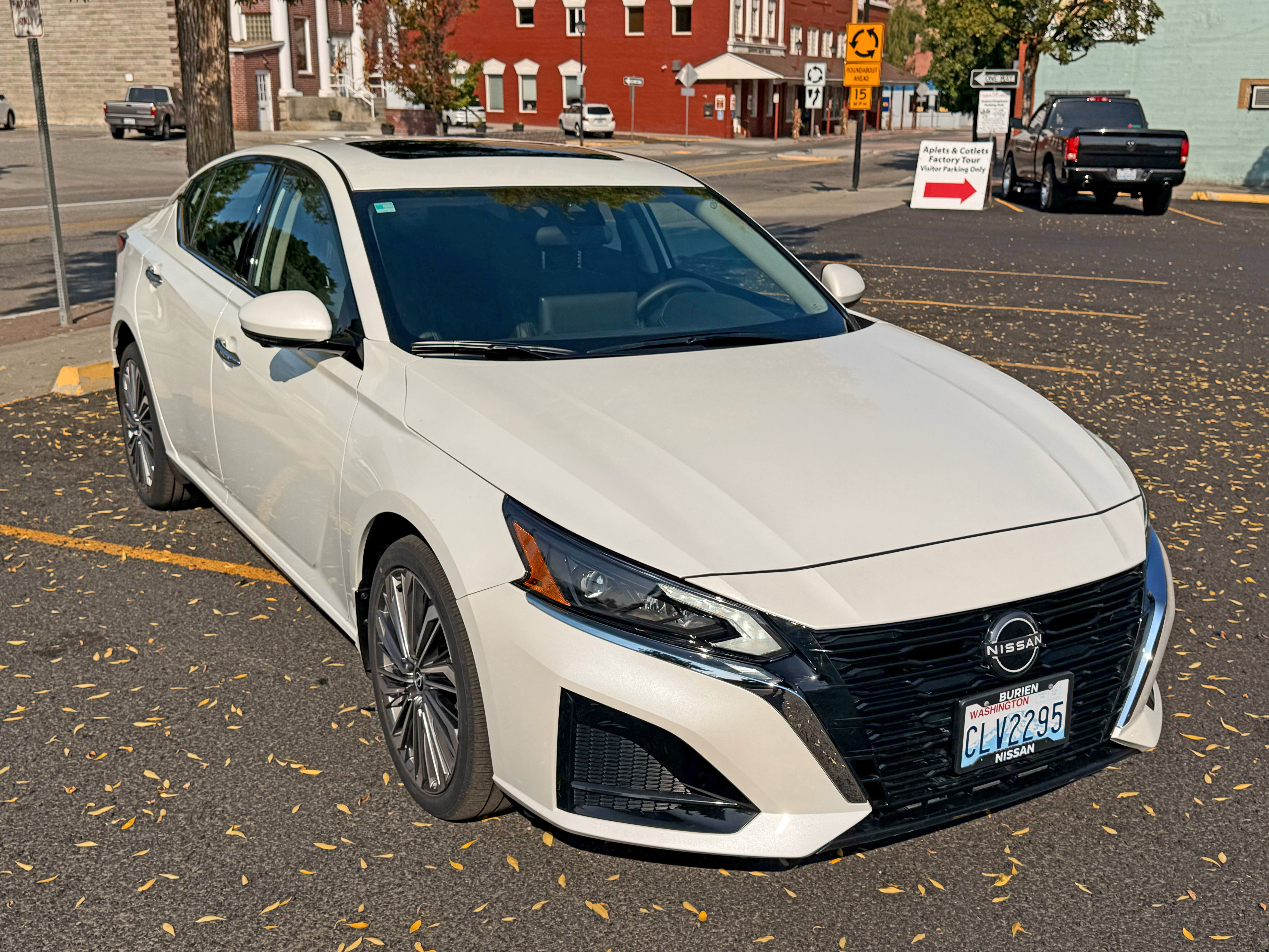 Used 2024 Nissan Altima 2.5 SL AWD/4WD image 4
