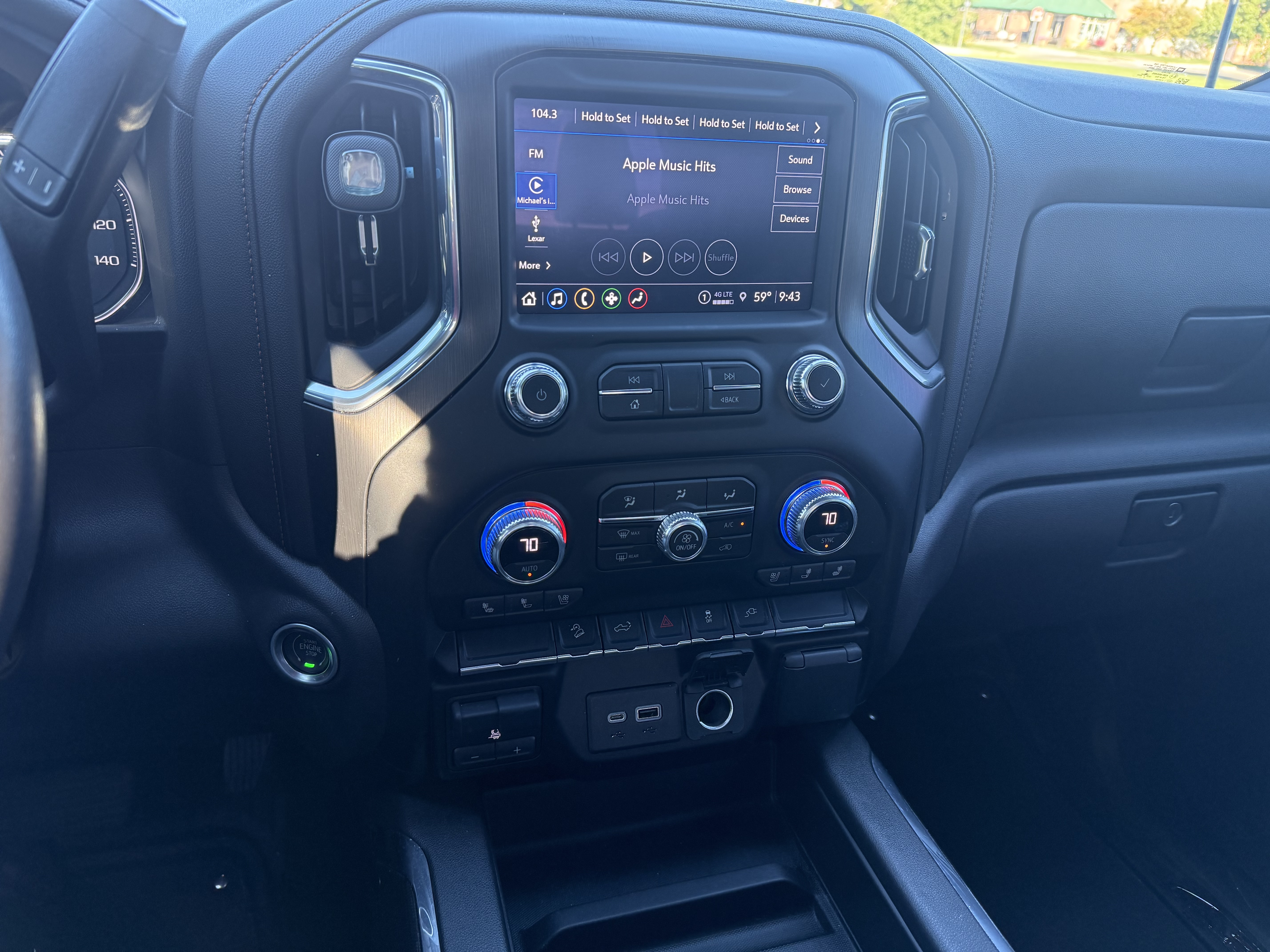 Used 2021 GMC Sierra 1500 AT4 AWD/4WD image 18