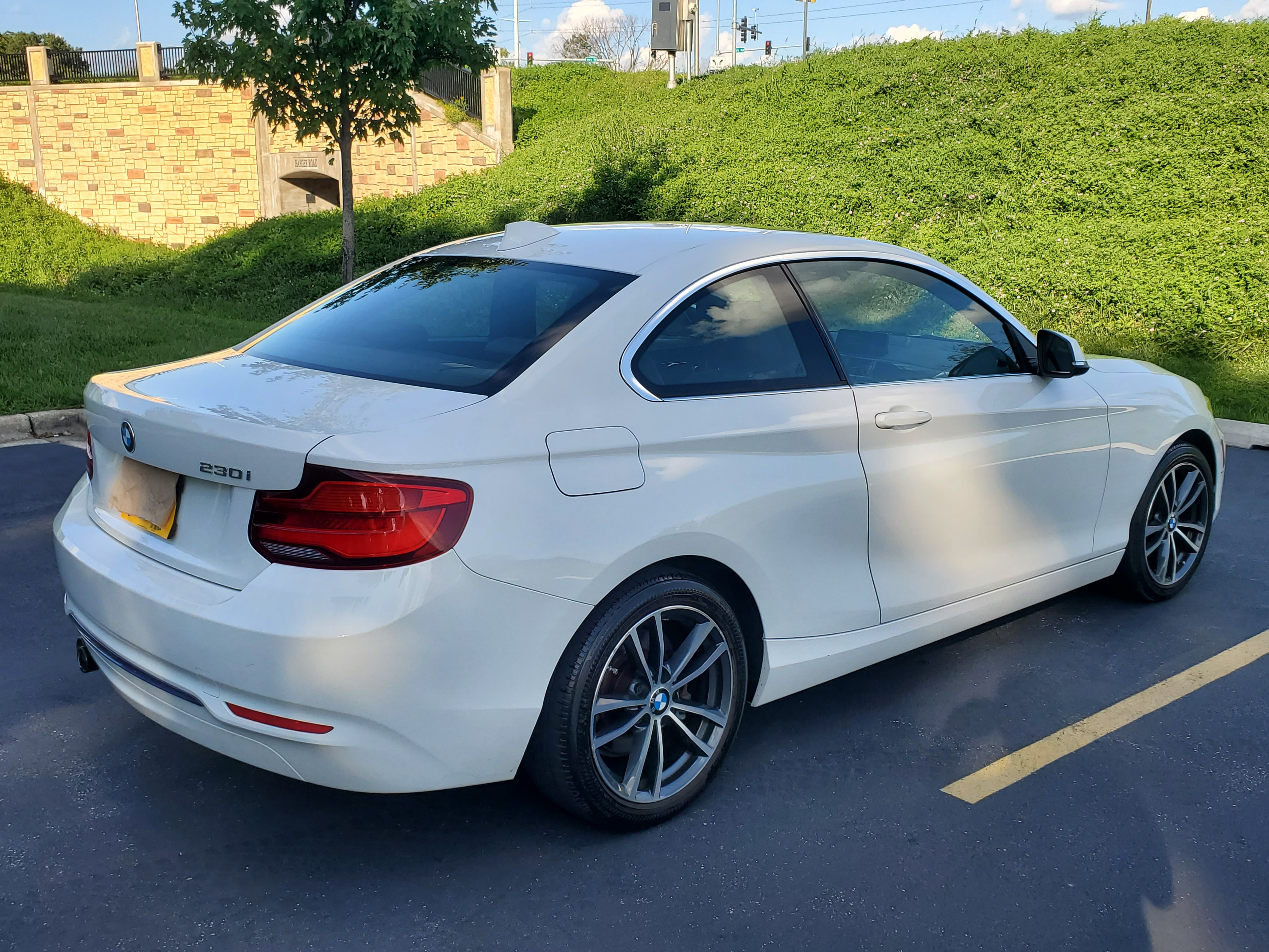 Used 2018 BMW 230i Coupe RWD image 5