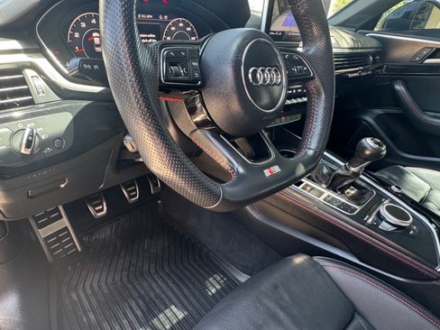 Used 2018 Audi A4 2.0T Premium Plus w/ Premium Plus Package AWD/4WD image 4