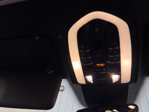 Used 2017 Porsche Cayenne S w/ Premium Plus Package image 18