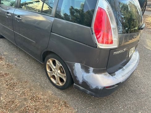 Used 2008 MAZDA MAZDA5 Sport image 10