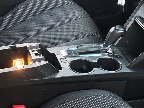 Used 2016 Chevrolet Equinox LT w/ Convenience Package image 20