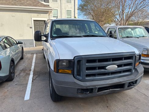 Used 2006 Ford F250 XL image 8