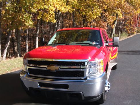 Used 2012 Chevrolet Silverado 3500 LT RWD image 2