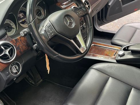 Used 2013 Mercedes-Benz GLK 350 4MATIC image 11