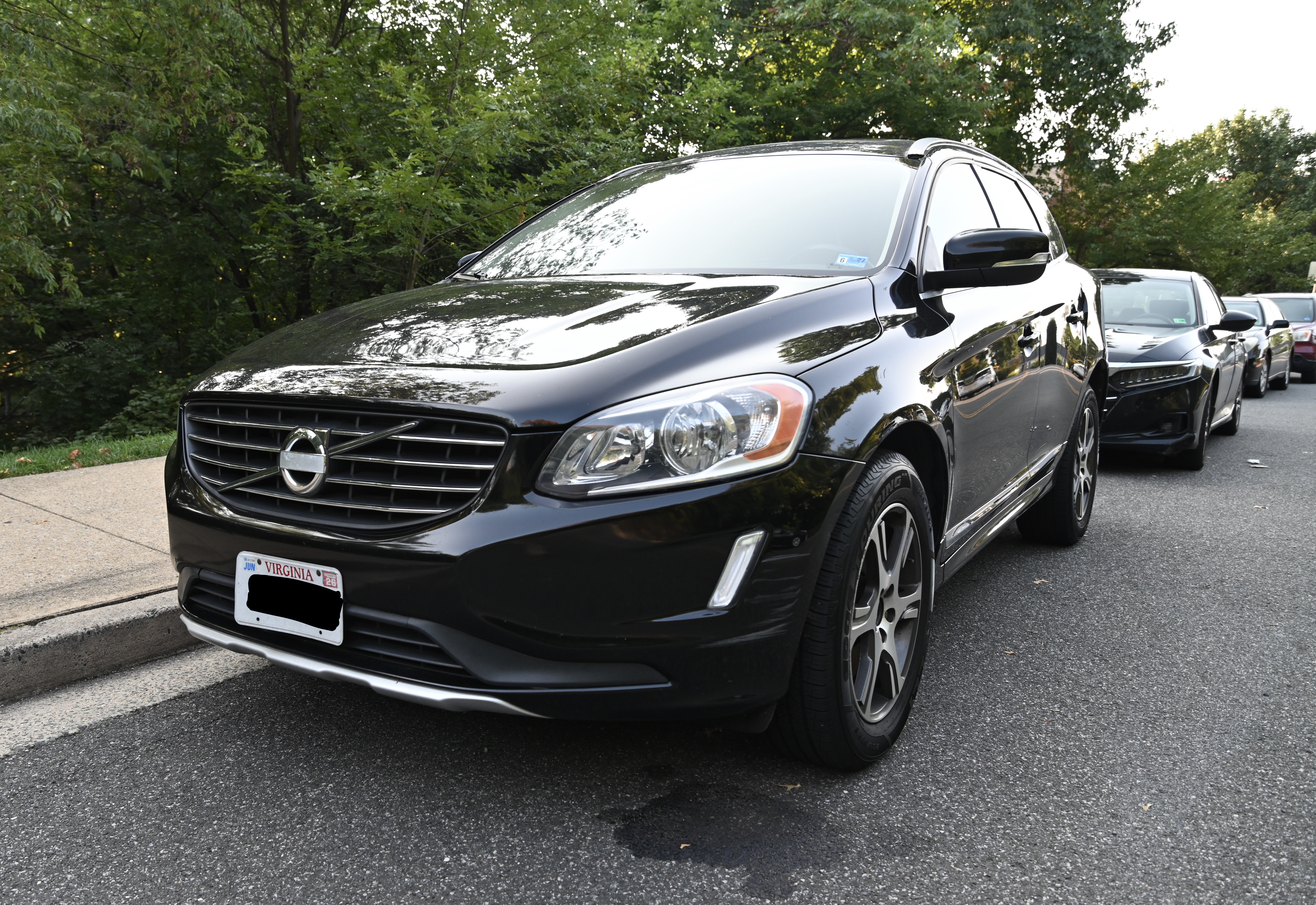 Used 2014 Volvo XC60 T6 AWD/4WD image 5