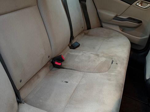 Used 2013 Honda Civic LX image 9