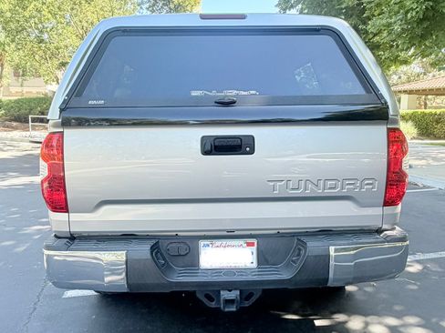 Used 2016 Toyota Tundra SR5 w/ SR5 Upgrade Package RWD image 14