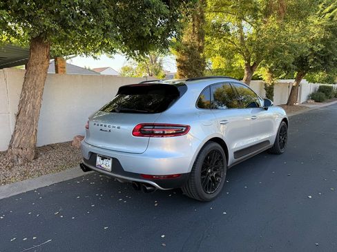 Used 2015 Porsche Macan S AWD/4WD image 2