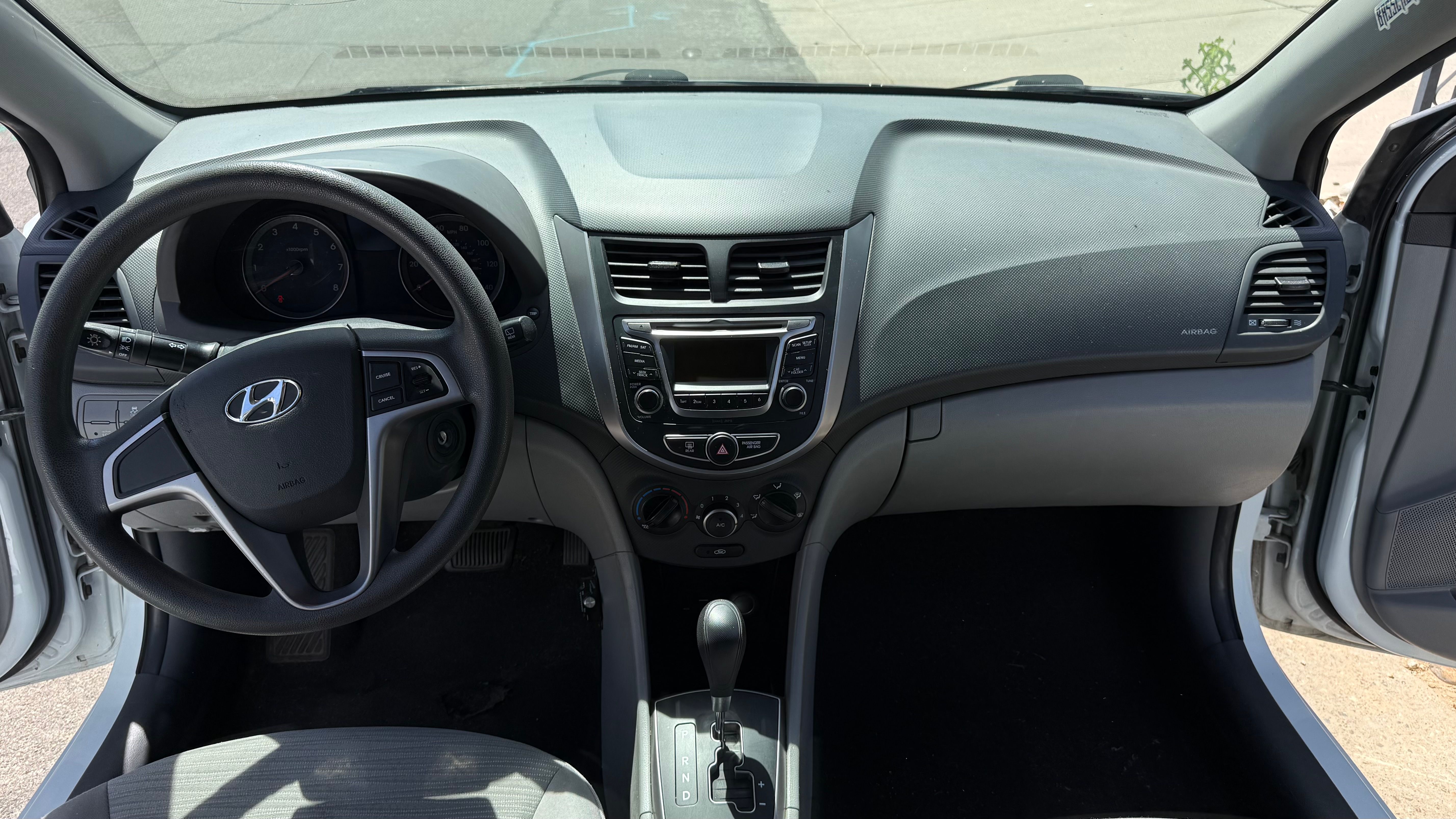 Used 2017 Hyundai Accent SE FWD image 9