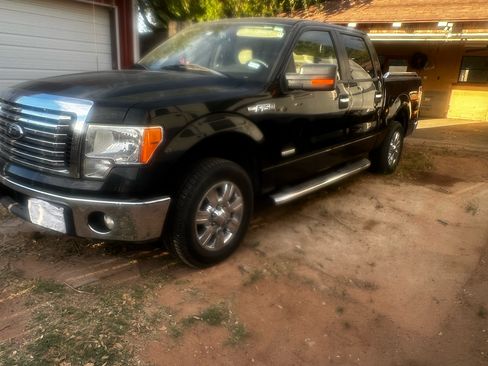 Used 2012 Ford F150 XLT w/ XLT Chrome Pkg image 1