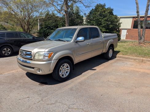 Used 2006 Toyota Tundra SR5 image 1