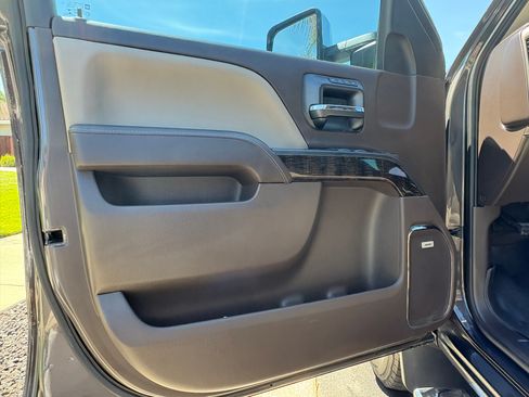 Used 2015 GMC Sierra 3500 Denali w/ Duramax Plus Package AWD/4WD image 21