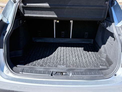 Used 2017 Jaguar F-PACE Prestige image 25